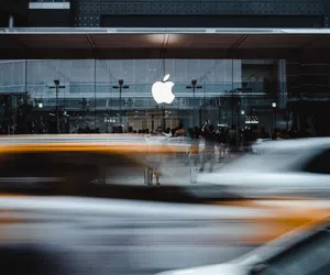 Podcast - Apple Car - Le Sens des Affaires