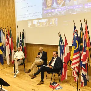 Roundtable on European Space Policy at the International Space University in Strasbourg. On the photo: Thomas Hoerber, Nicolas Peter and Pieter van Nes.