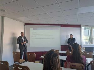 L'Institut de la Transformation Digitale de l'ESSCA School of Management et une partie de ses membres étaient présents au 28e Colloque de l'AIM qui s'est déroulé à Dijon les 30 et 31 mai 2023.