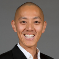 Nathan Tong, professeur associé de théorie organisationnelle et de leadership à l'ESSCA