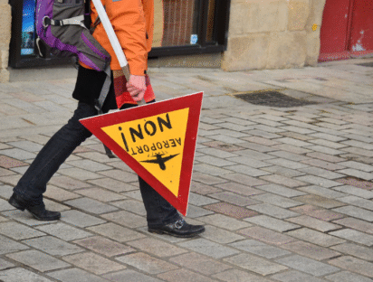 Défilé du 22 février à Nantes pour protester contre la construction de l'aéroport de Notre-Dames-des-Landes (44).